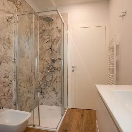 Anise מלון דירות 3*