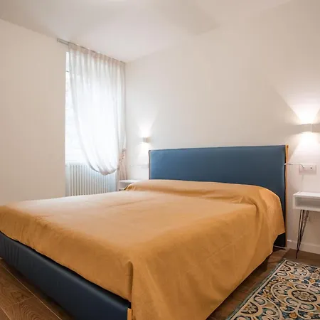 מלון דירות Anise 3*